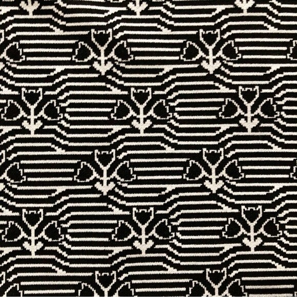 Zara Jacquard Crop Tank Top Black White Stripes Flowers NWT Size Small Geometric - Picture 3 of 6